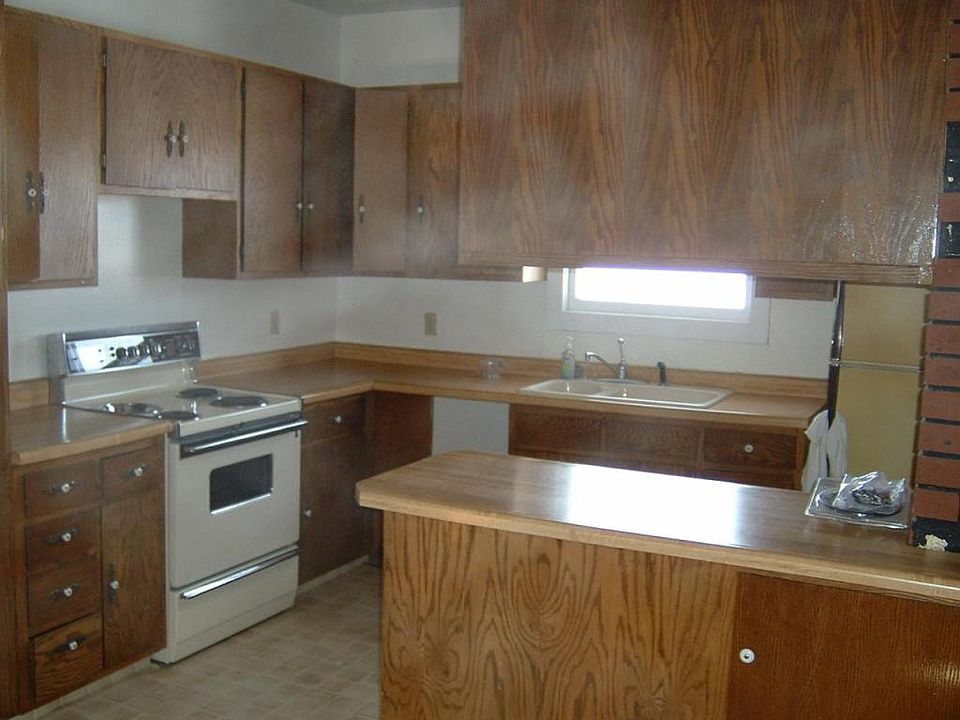 2nd image of 8563 161st Ave NE