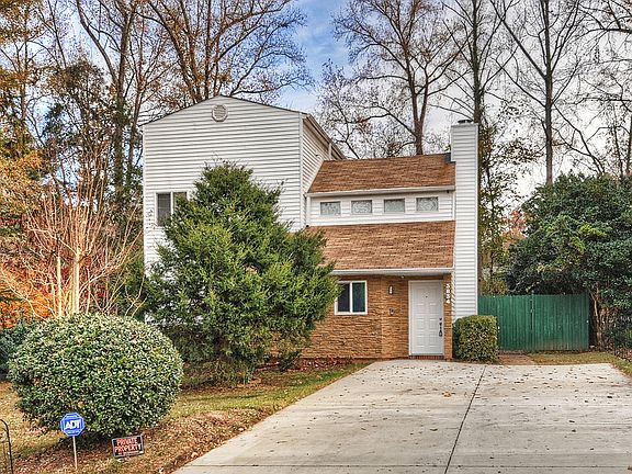 2nd image of 3834 Ashley Hall Dr
