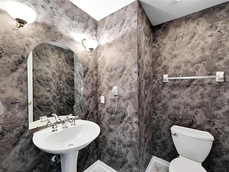 17904 Cachet Isle Dr — Photo 22