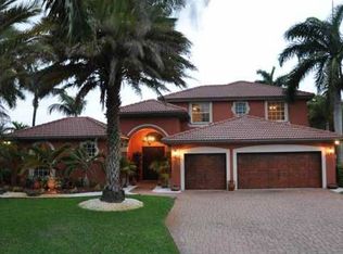 3924 SW 185th Ter, Miramar, FL 33029