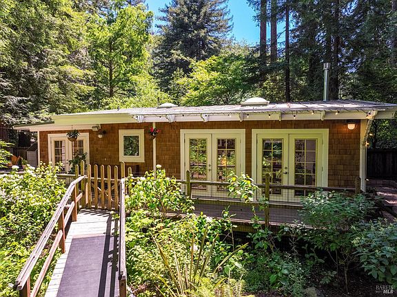 5th image of 15521 Old Cazadero Road