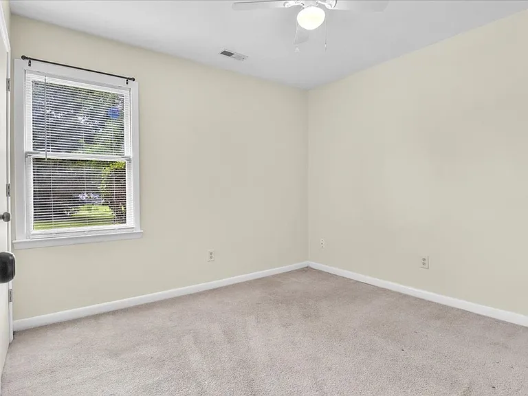 1019 Blue Leaf Pl — Photo 23