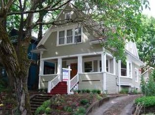 2933 SE Main St, Portland, OR 97214