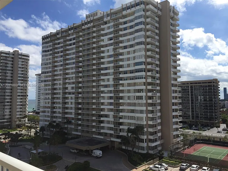 1985 S Ocean Dr #MZM — Photo 18