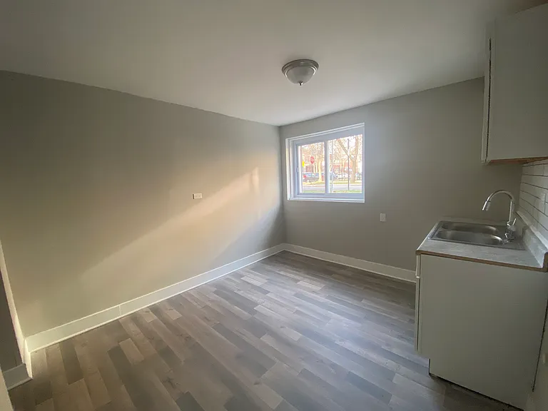 243 N Mason Ave #B — Photo 7