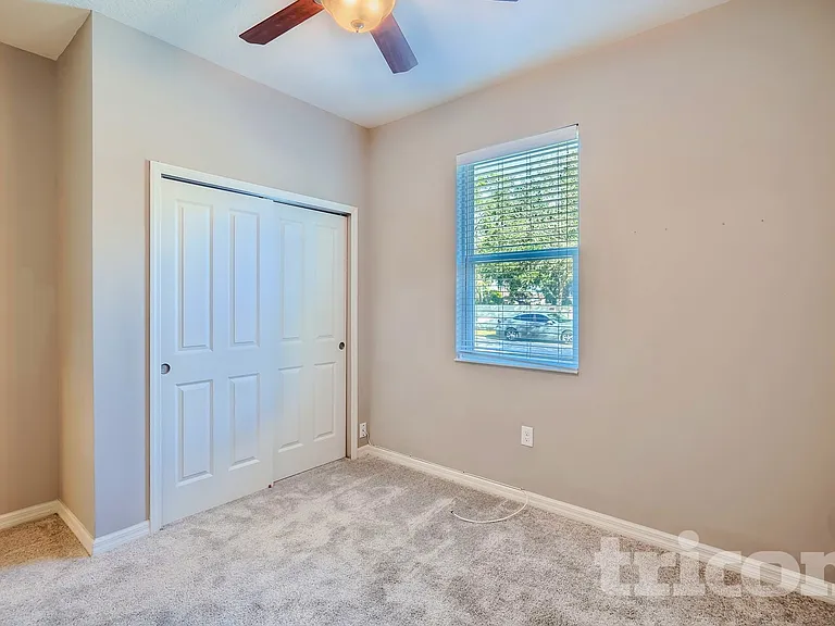 10514 Medford Lake Dr — Photo 9