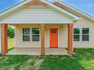 303 Cabarrus Ave W, Concord, NC 28025
