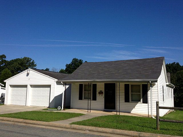 2nd image of 324 Webster St