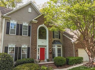 7900 Wilby Hollow Dr, Charlotte, NC 28270