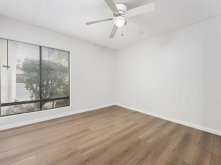 3501 Bernard St #1C — Photo 21