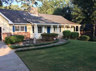 690 Garner Rd, Lilburn, GA 30047