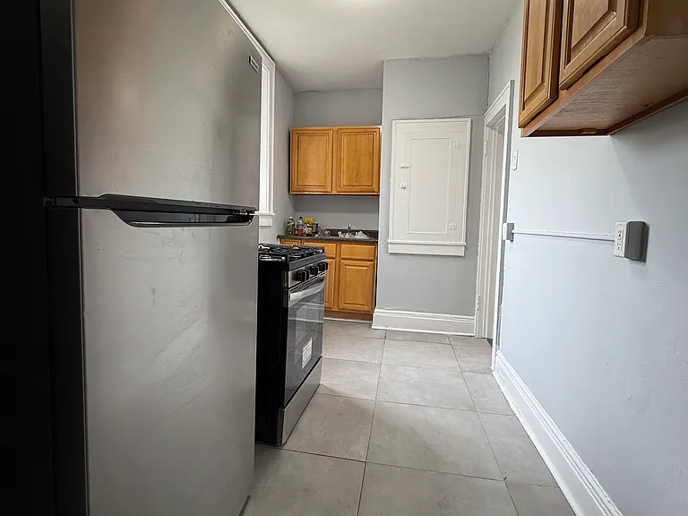 107 Elm St #9 — Photo 5