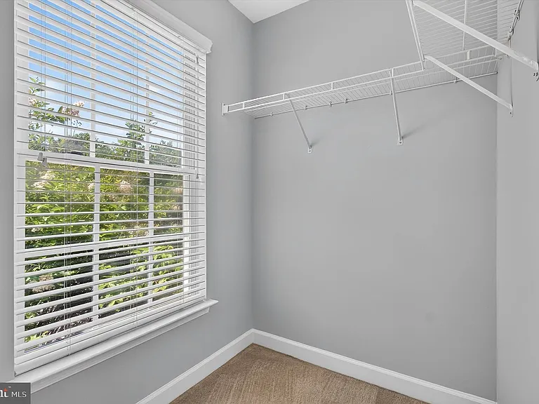 25670 S Village Dr — Photo 35