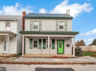 17 High St, Manchester, PA 17345
