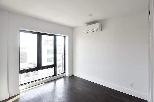 Rented by The Agency | media 43