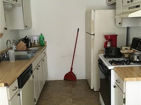 4th image of 1203 W 49th St APT E