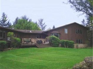 1637 Camelback Ct NE, Rochester, MN 55906