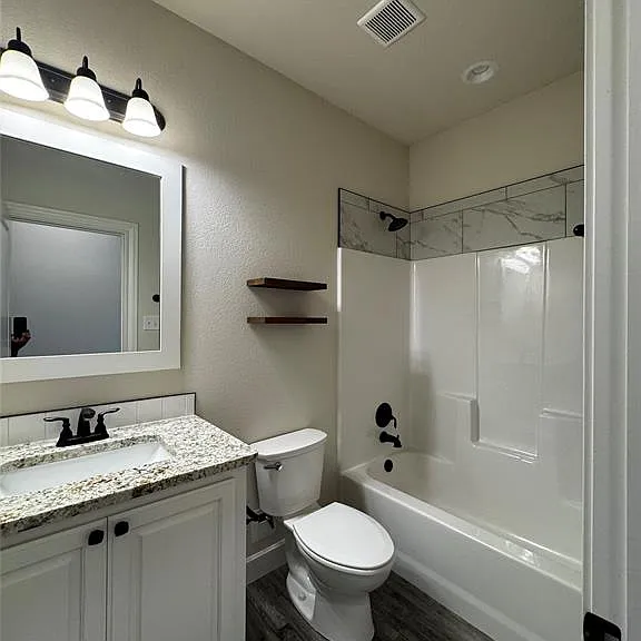 331 Sophia Ln — Photo 22