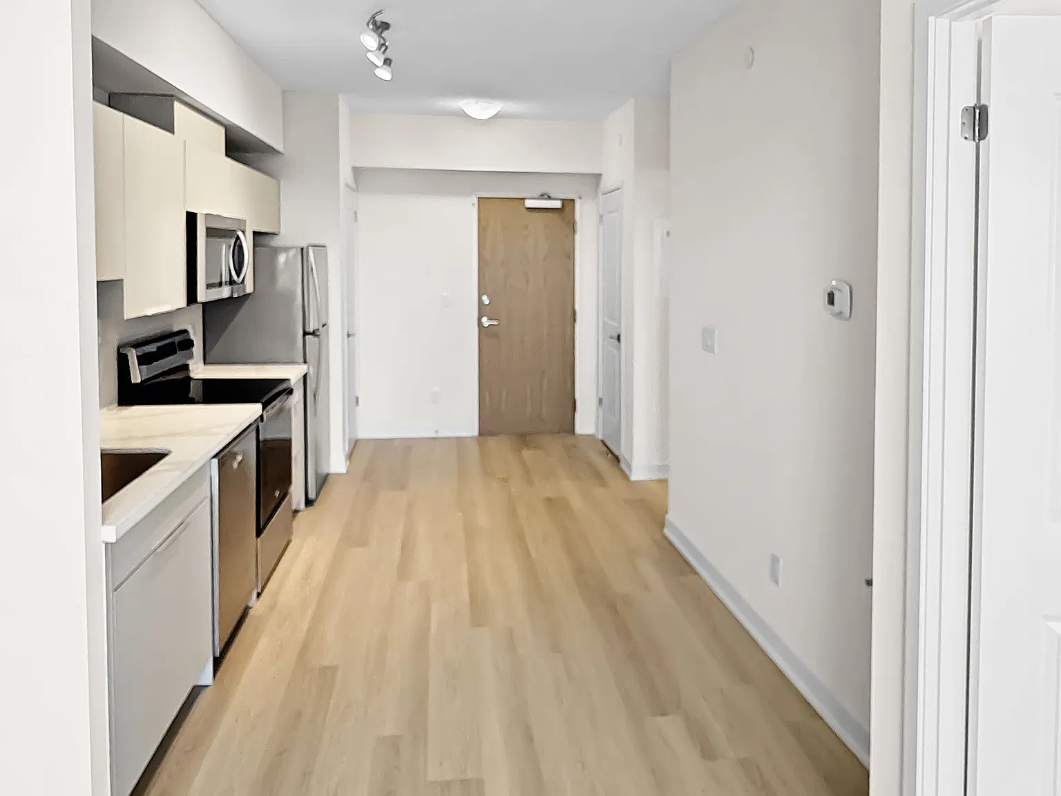 2 bed, $2,175 — Photo 3