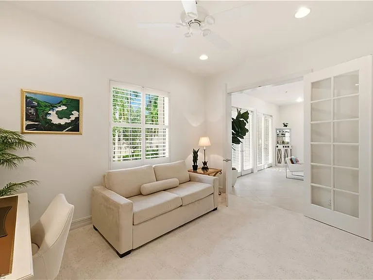 2843 Tiburon Blvd E #7-102 — Photo 20