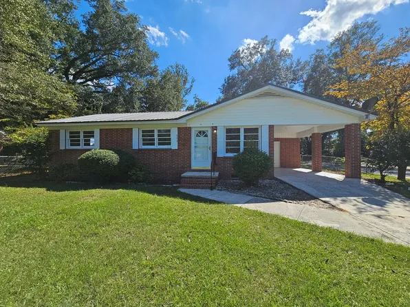 332 Watt St, Camilla, GA 31730