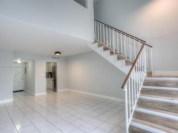 3rd image of 10907 N Kendall Dr #427