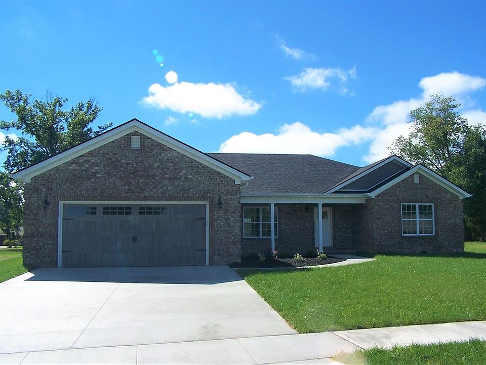 2nd image of 1515 Phyllis Dr