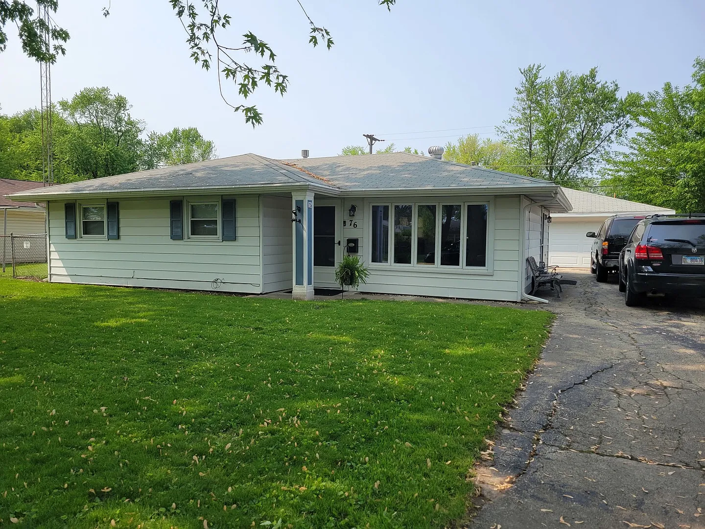 76 Hanson Dr photo 1