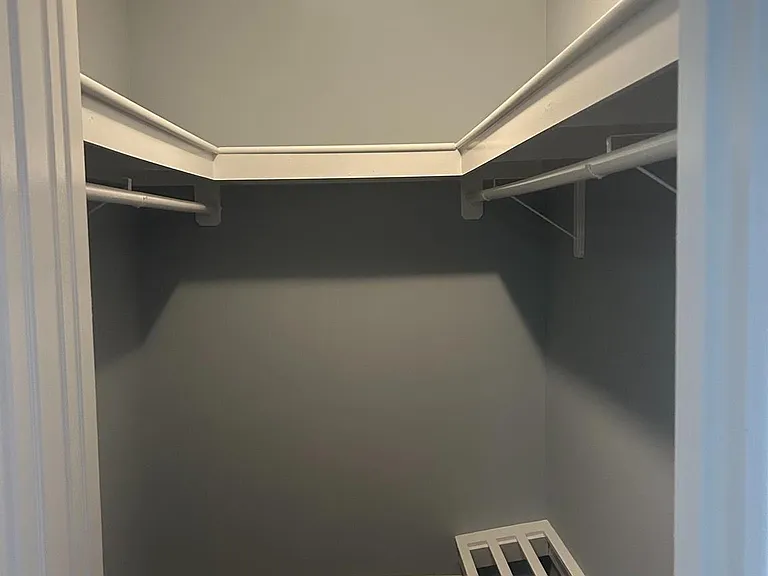 1169 Morse St NE — Photo 9