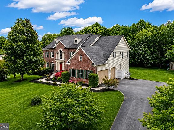 2nd image of 9308 Harrisons Farm Way