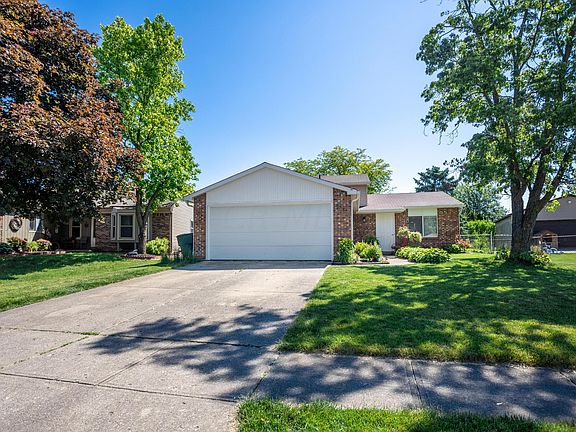 2nd image of 5870 Starcrest Dr