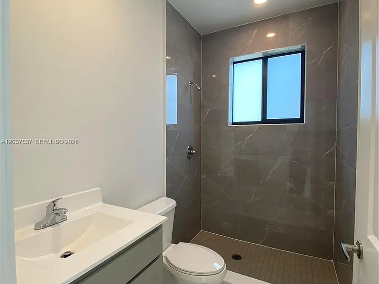 2402 SW 145th Pl #0 — Photo 8
