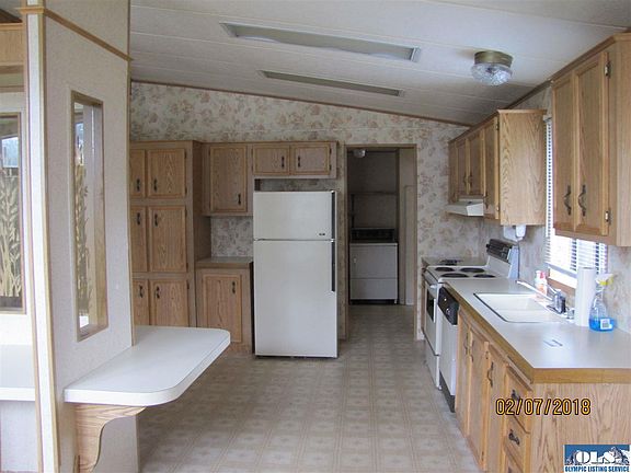 4th image of 472 Leighland Ave Trlr 21