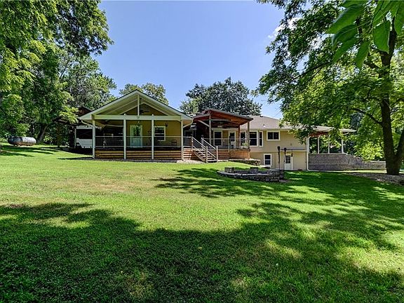 3rd image of 4522 N Koger Rd