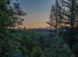 18541 Dog Bar Rd, Grass Valley, CA 95949