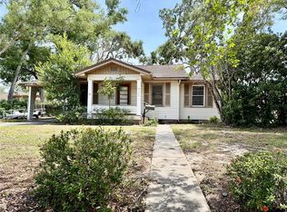 420 26th Ave N, Saint Petersburg, FL 33704
