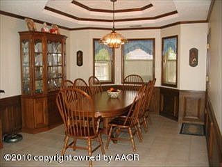 4th image of 7113 Birkshire Dr