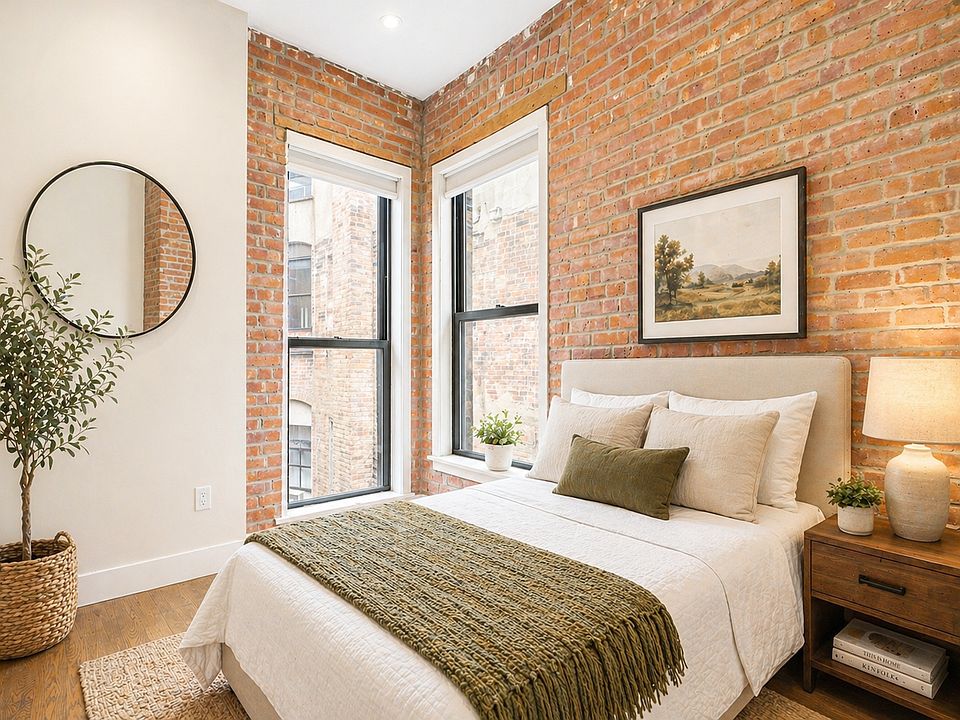 1st image of 61 E 7th St #2E