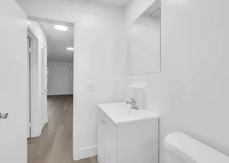 7720 N Miami Ave #208 — Photo 2