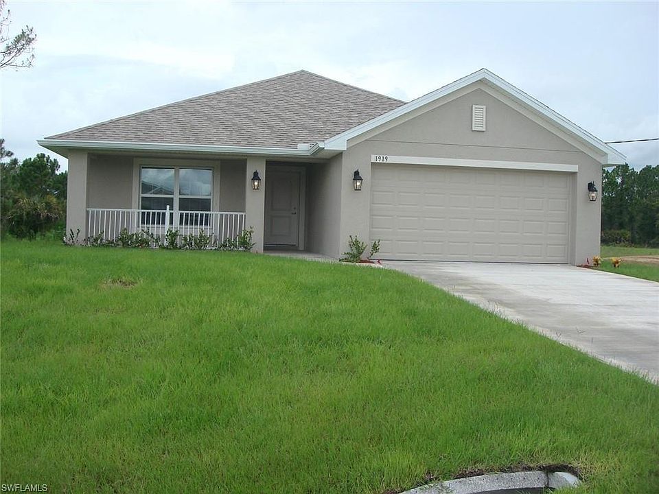 1st image of 1919 Veinna St