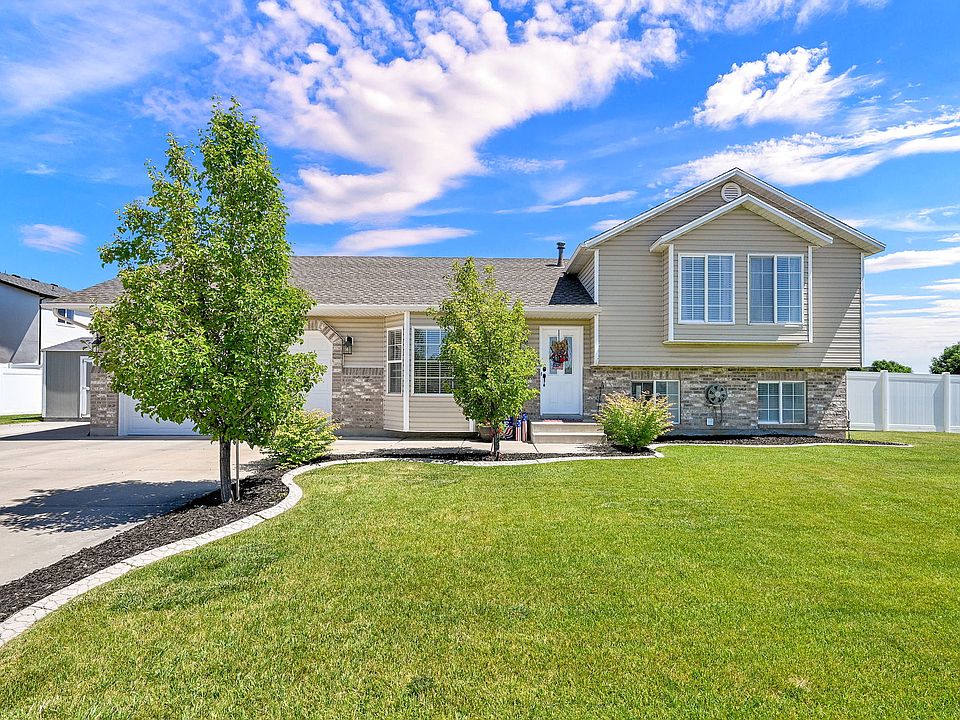 1st image of 4844 S Midland Dr W