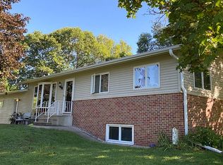 W6031 Bucklin Rd, Onalaska, WI 54650