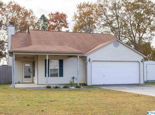 129 Fox Chase Trl, Toney, AL 35773
