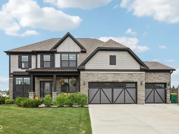 5423 Peachtree Rd, Zionsville, IN 46077