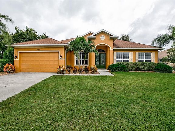 2nd image of 7003 Park Cir