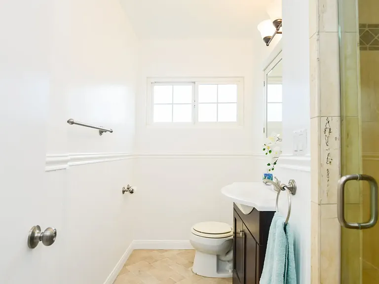 401 S Rodeo Dr #C1 — Photo 9