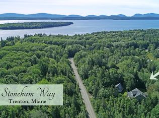 18 Stoneham Way, Trenton, ME 04605