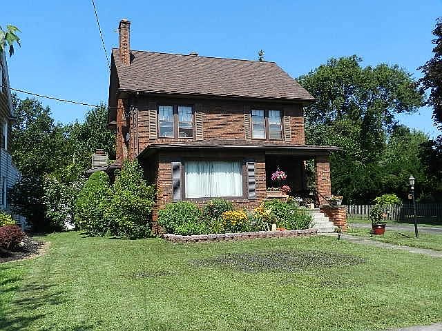 1st image of 343 Brightwood Dr