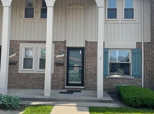 8122 Clay Ct, Sterling Hts, MI