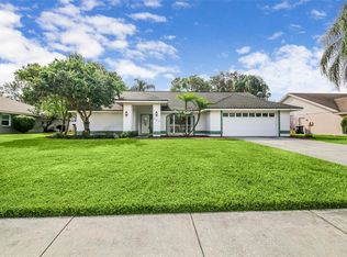 703 Powder Horn Row, Lakeland, FL 33809